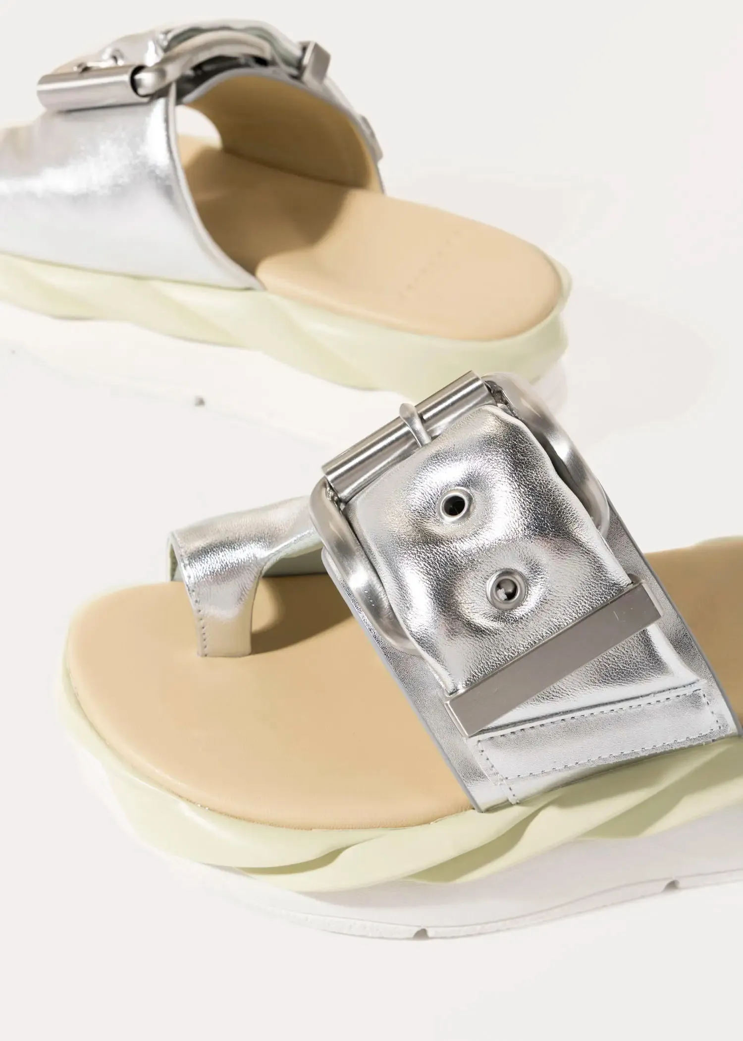 Mellow Glow Sandal