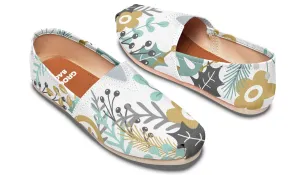 Merry And Bright Christmas Casual Shoes