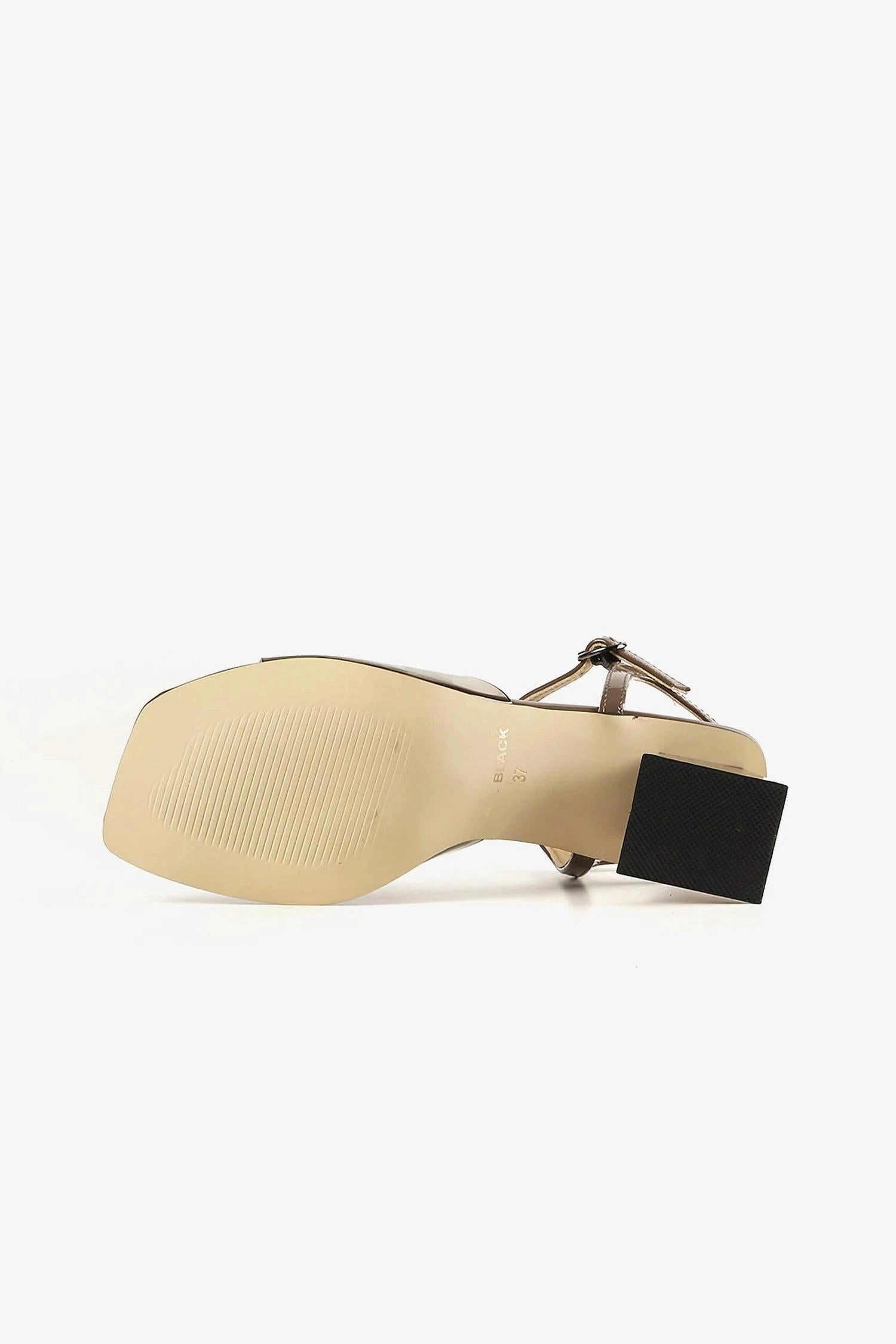 Ms Glamour Sandal In Coffee