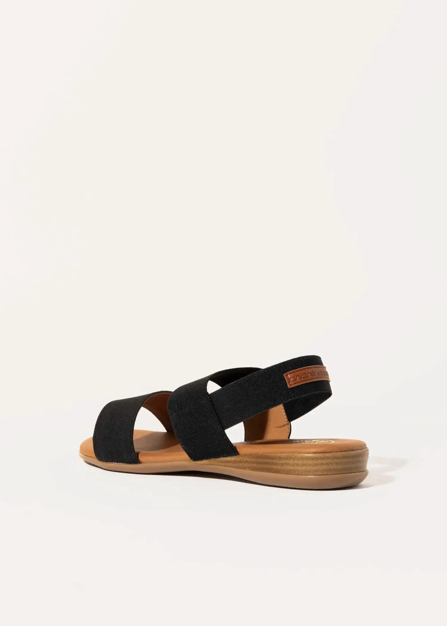 Nigella Sandal