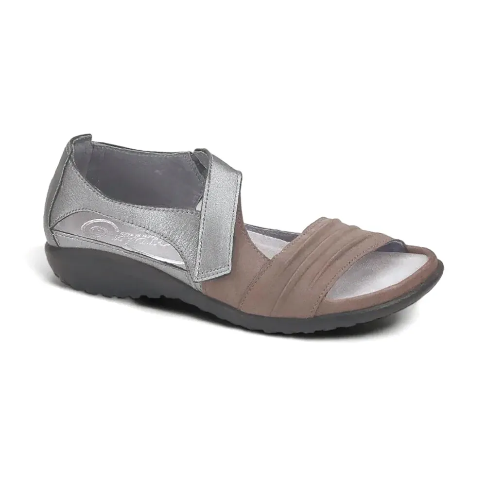 Papaki (11125)