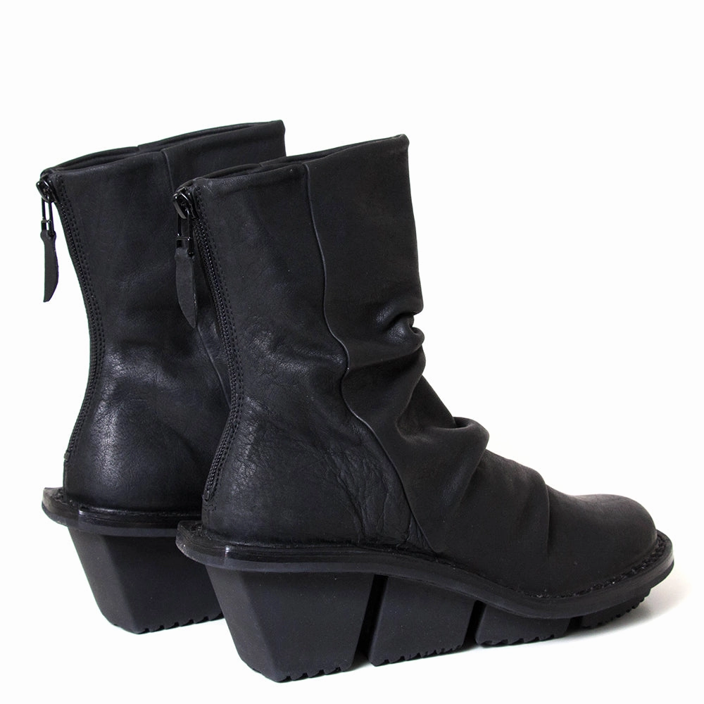 Pilar Women's Leather Wedge Boot