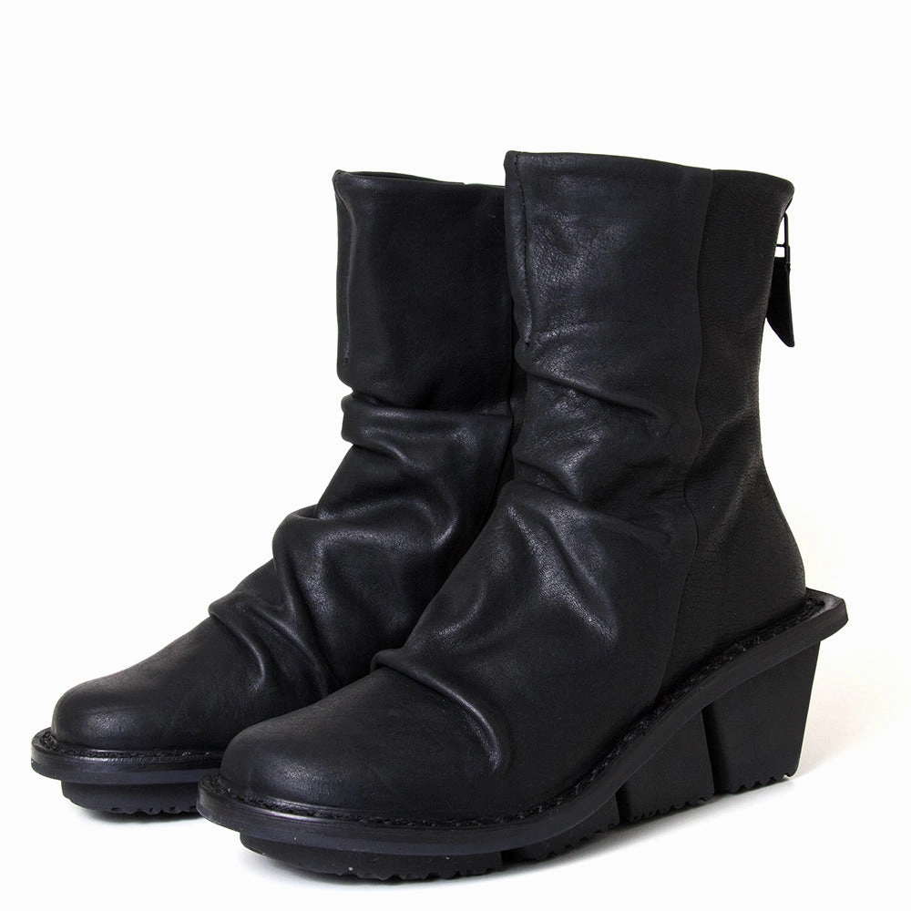 Pilar Women's Leather Wedge Boot