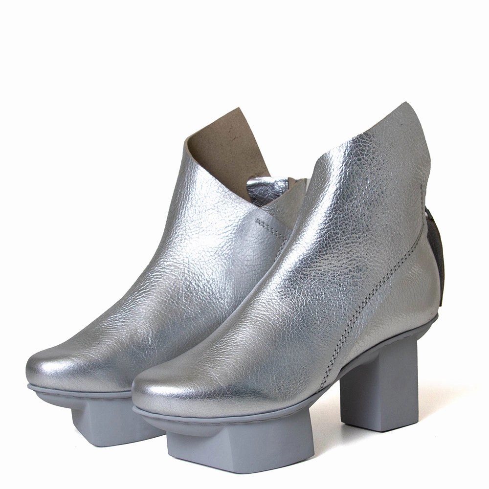 Prospect Women's Platform Leather Ankle Boot