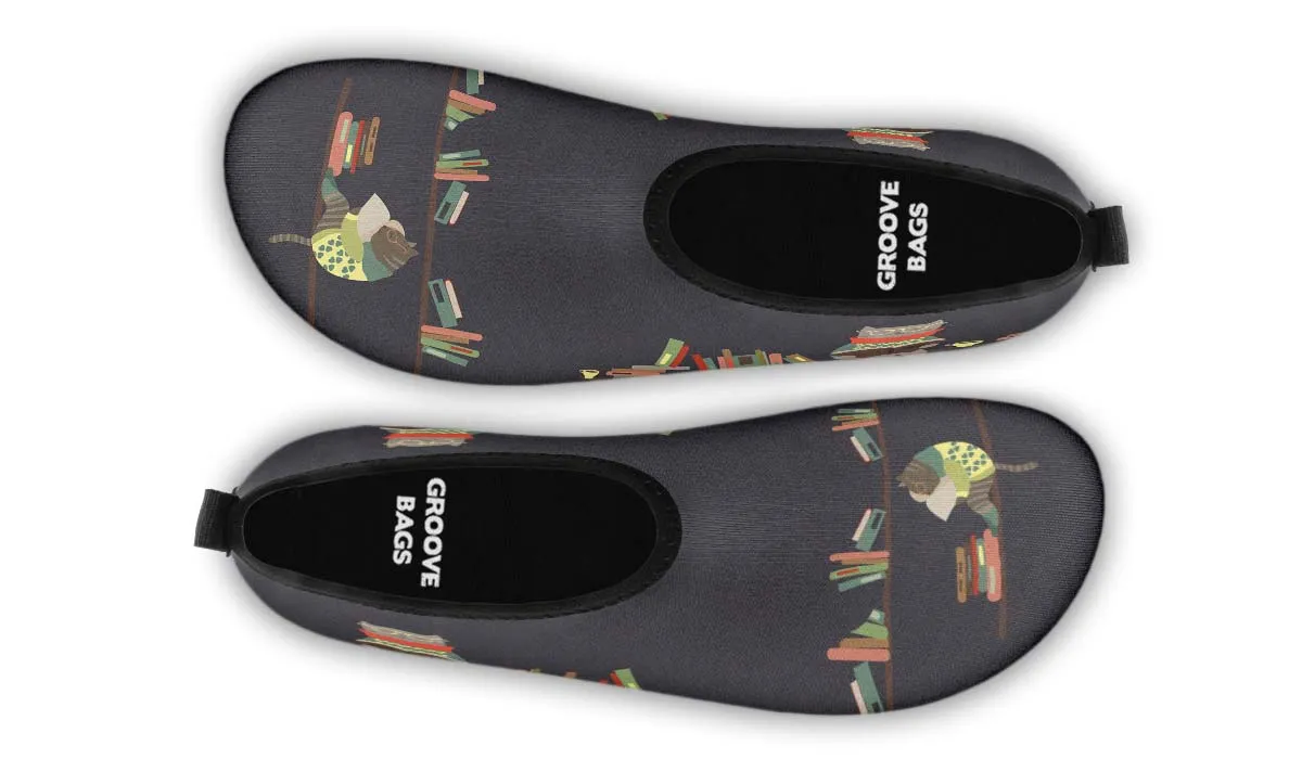 Reading Cats Aqua Barefoot Shoes