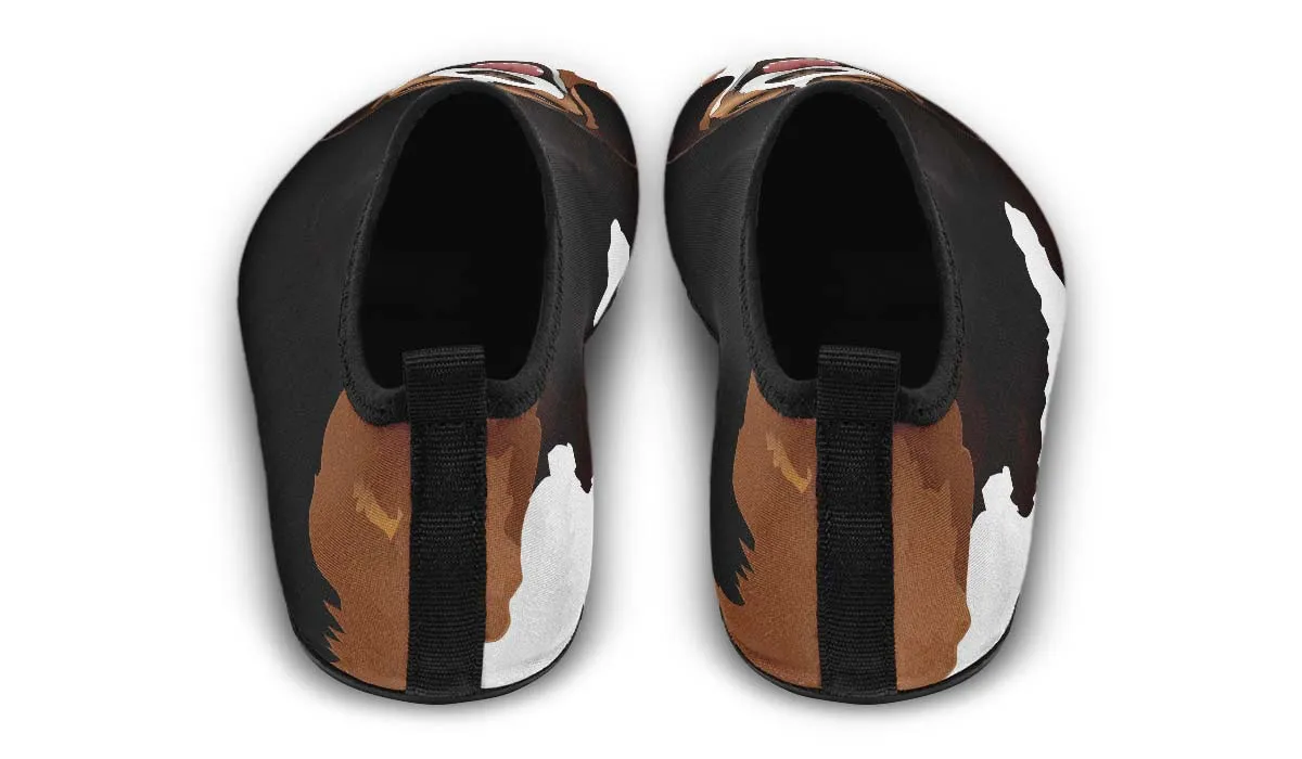 Real Beagle Dog Aqua Barefoot Shoes