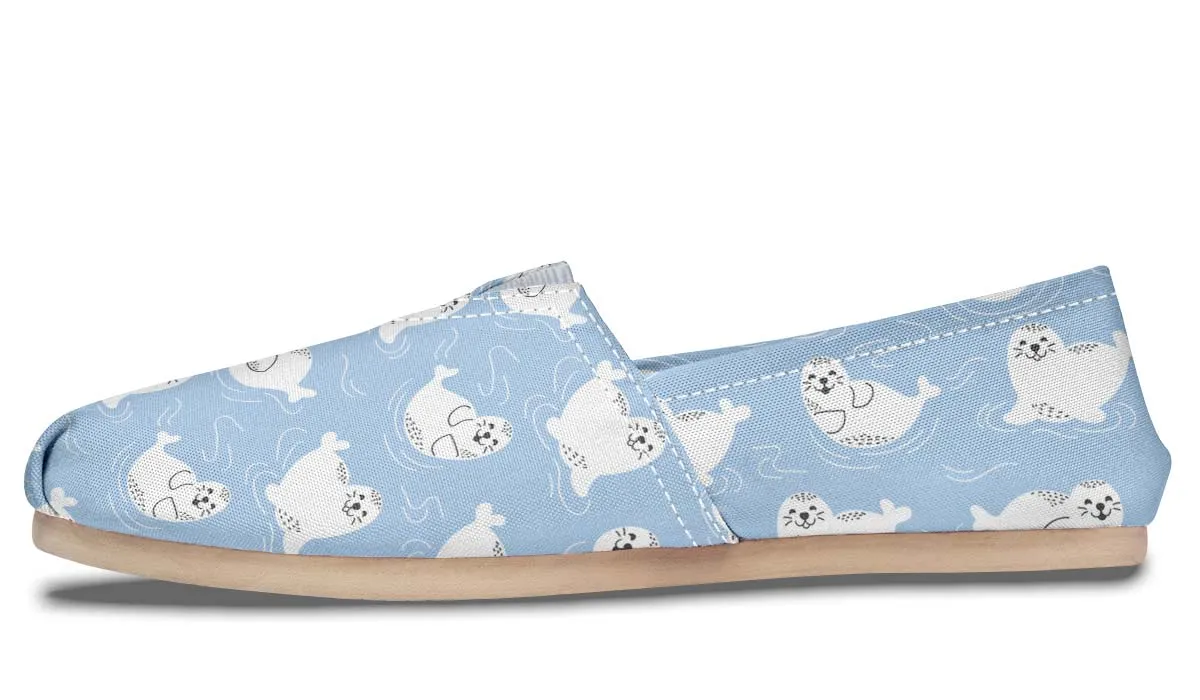 Seal Pattern Casual Shoes