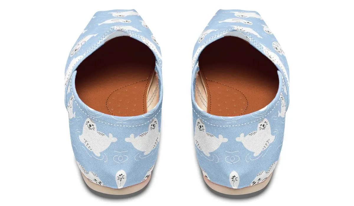 Seal Pattern Casual Shoes