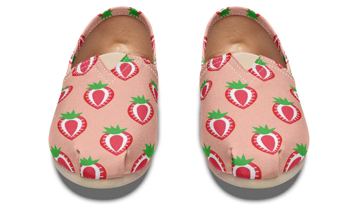 Strawberry Pattern Casual Shoes