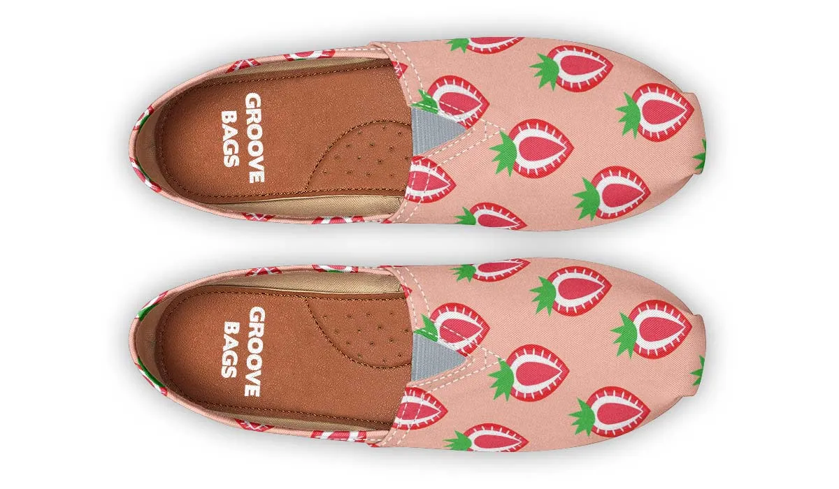 Strawberry Pattern Casual Shoes