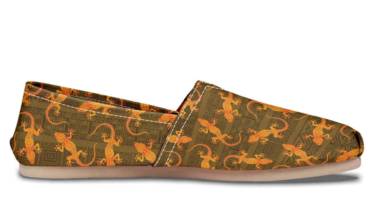 Tribal Lizard Pattern Casual Shoes