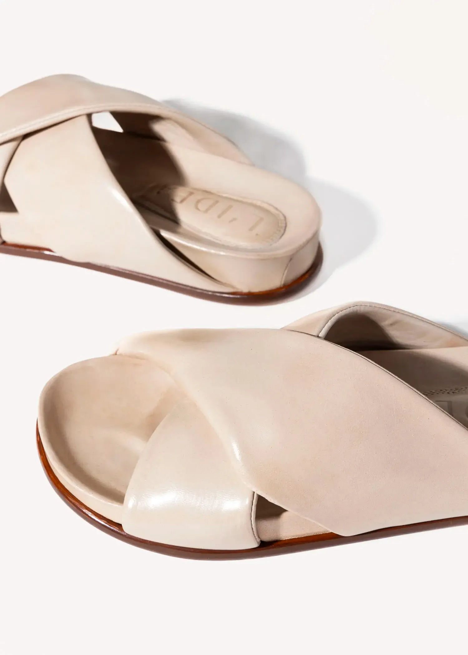 Twist Leather Sandal