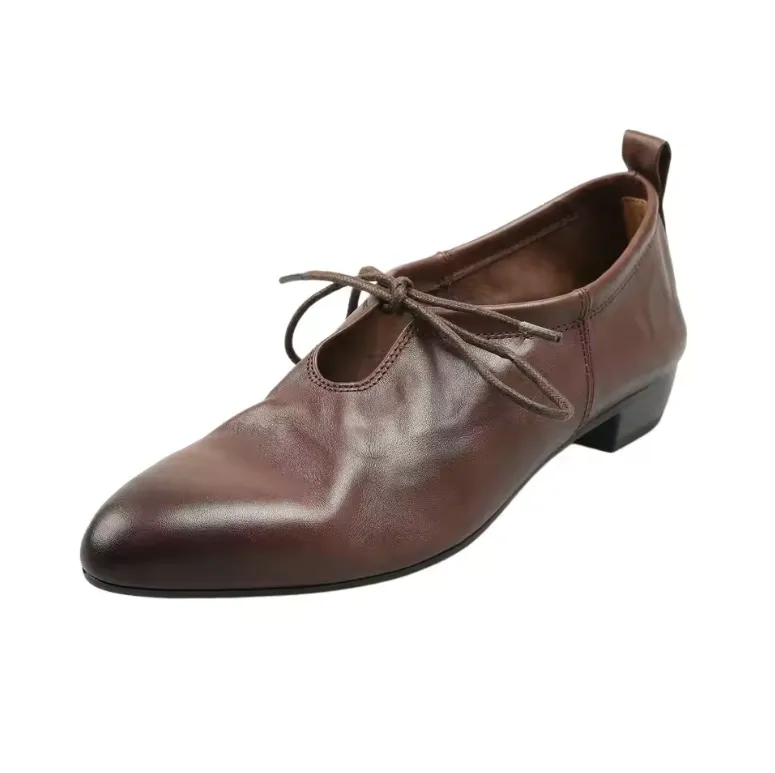 USS Shoes Celia Women's Pointed Toe Pumps