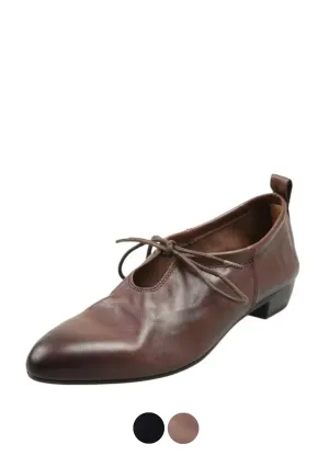 USS Shoes Celia Women's Pointed Toe Pumps