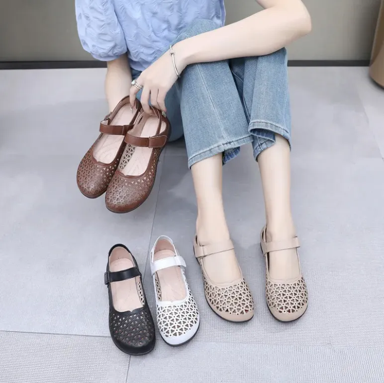 USS Shoes Lucy Women's Round Toe Soft Comfort Sandals