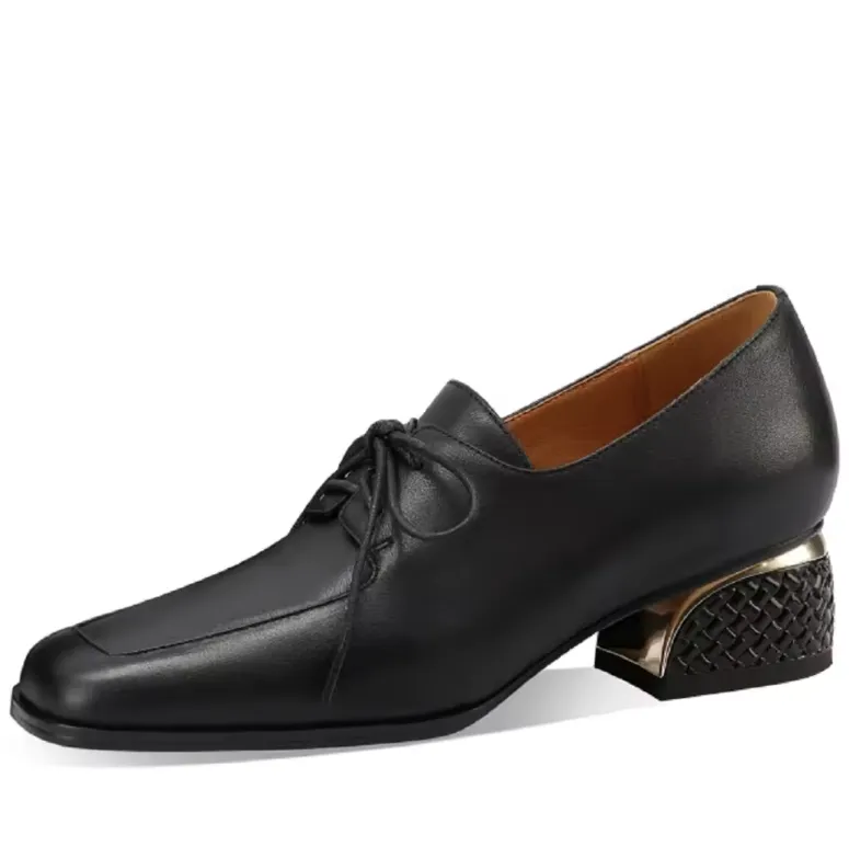 USS Shoes Luigi Women's Leather Cross-Tied Pumps