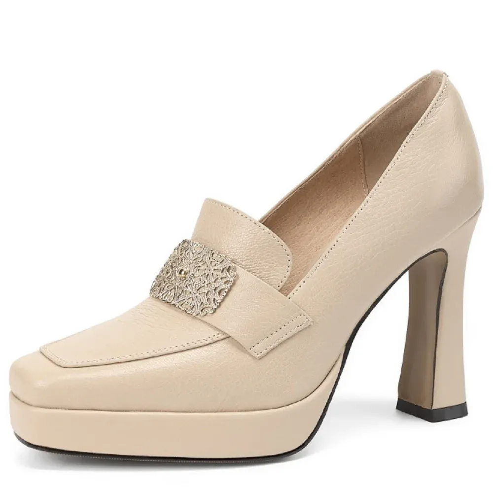 USS Shoes Valentina Women's Square Toe Platform Pumps