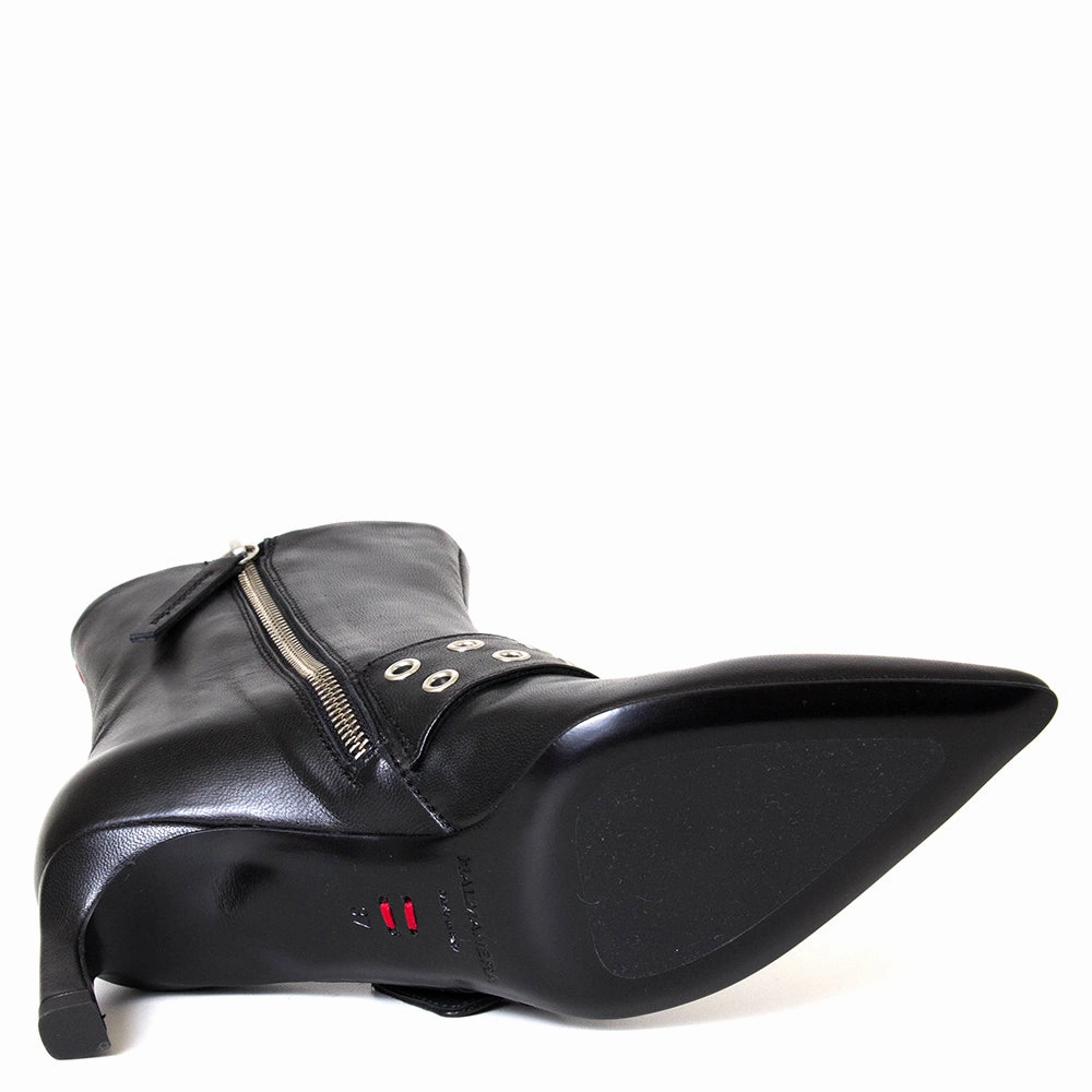 Vale 34 Women's Leather Ankle Boot