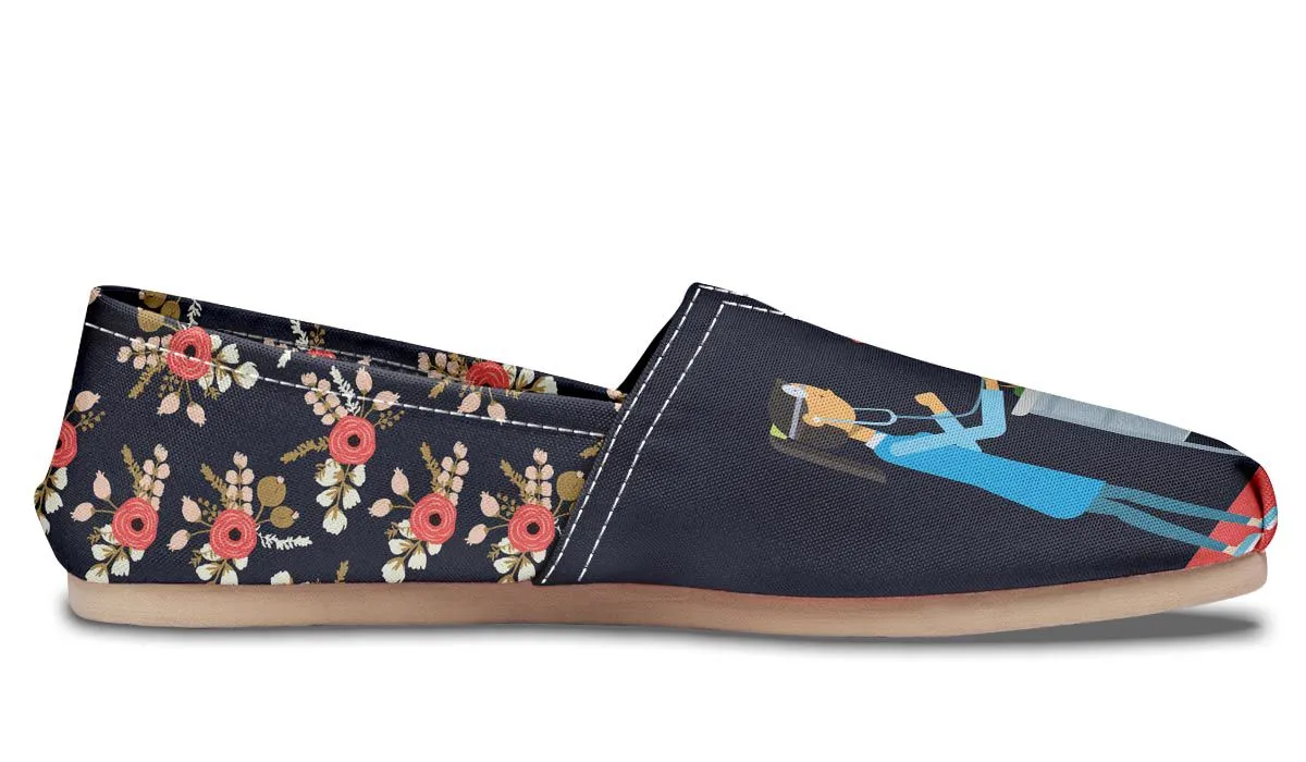 Veterinary Care Casual Shoes