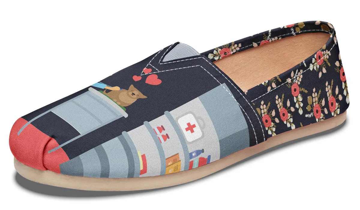 Veterinary Care Casual Shoes