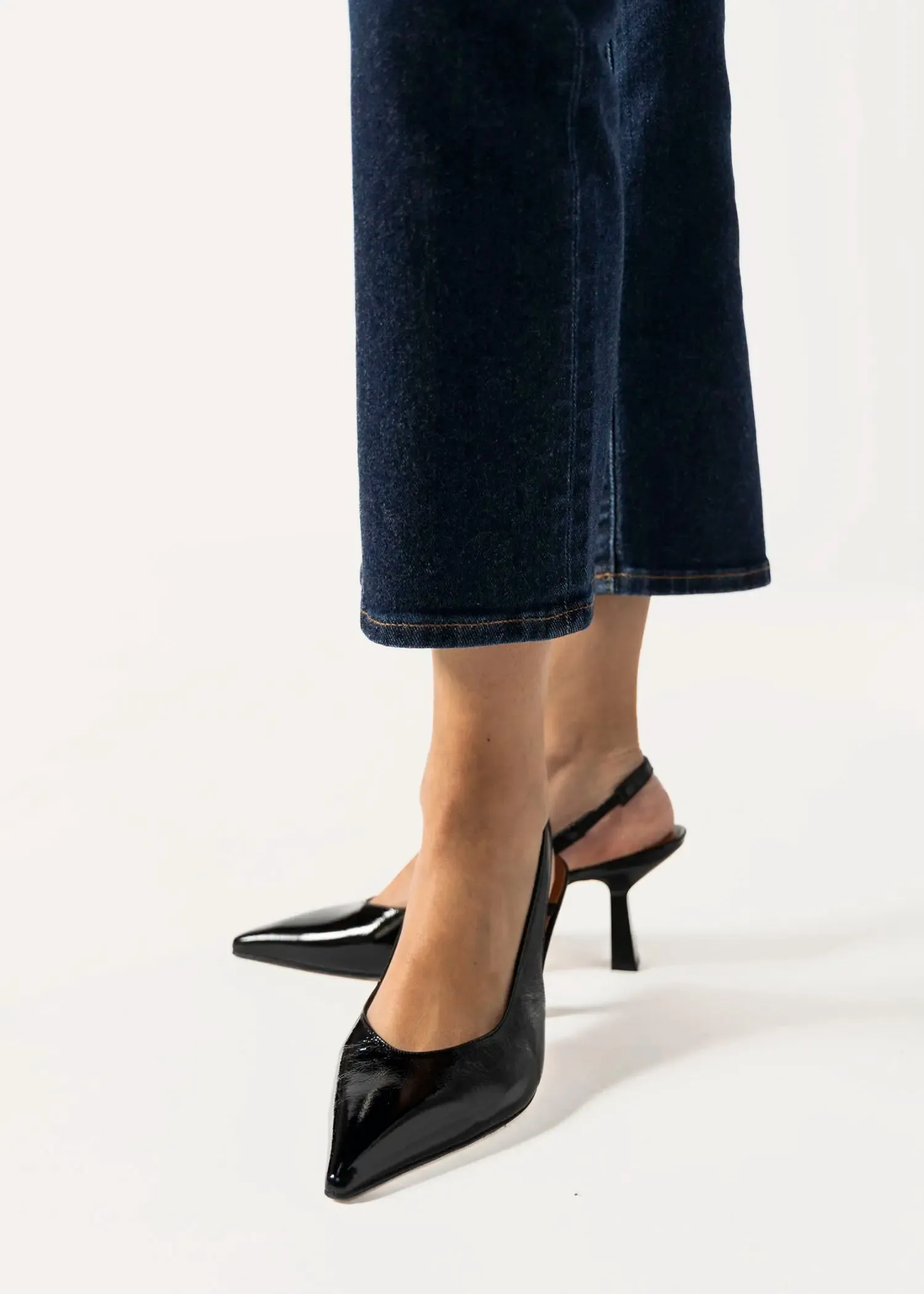 Violette Slingback Pump