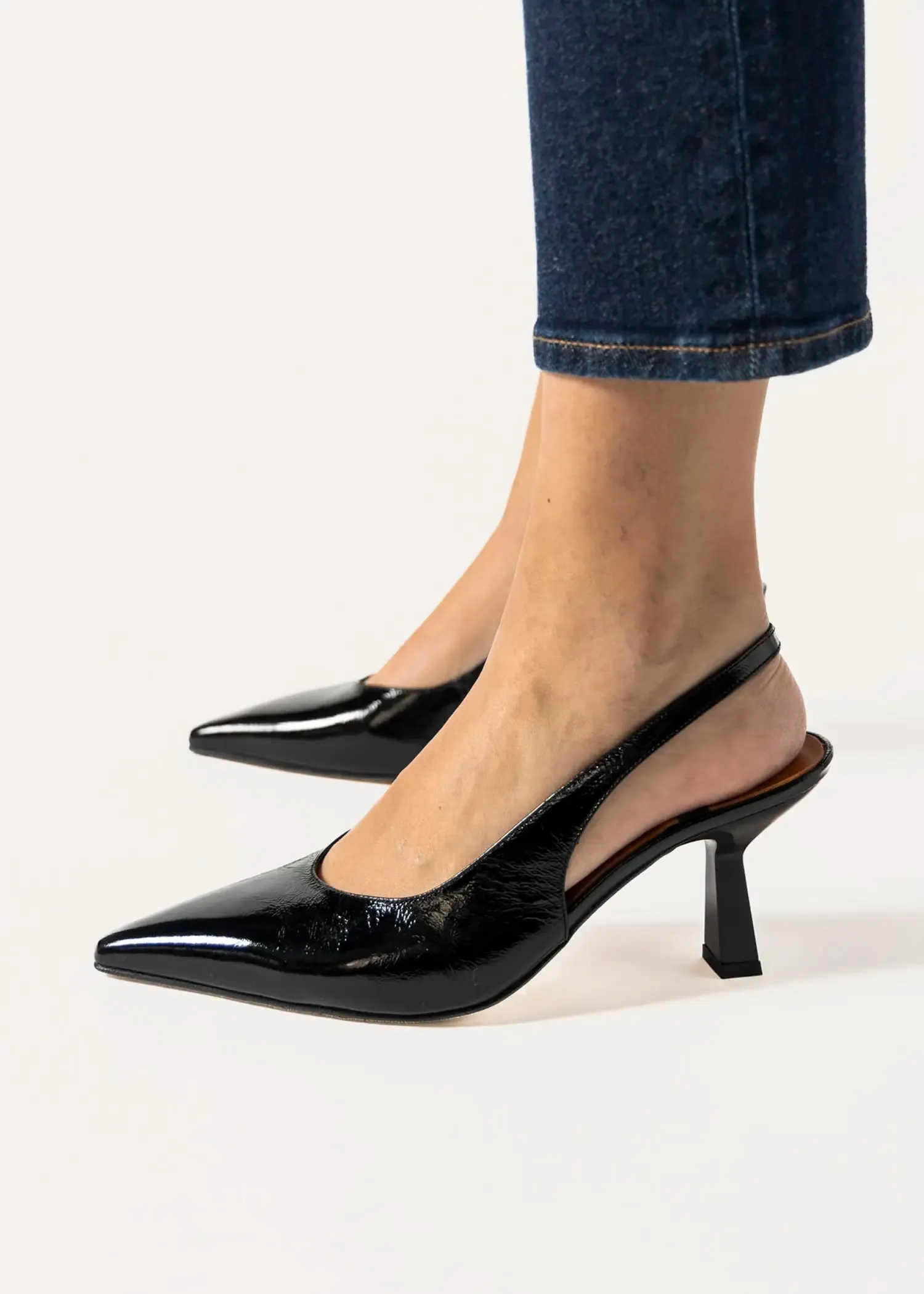 Violette Slingback Pump