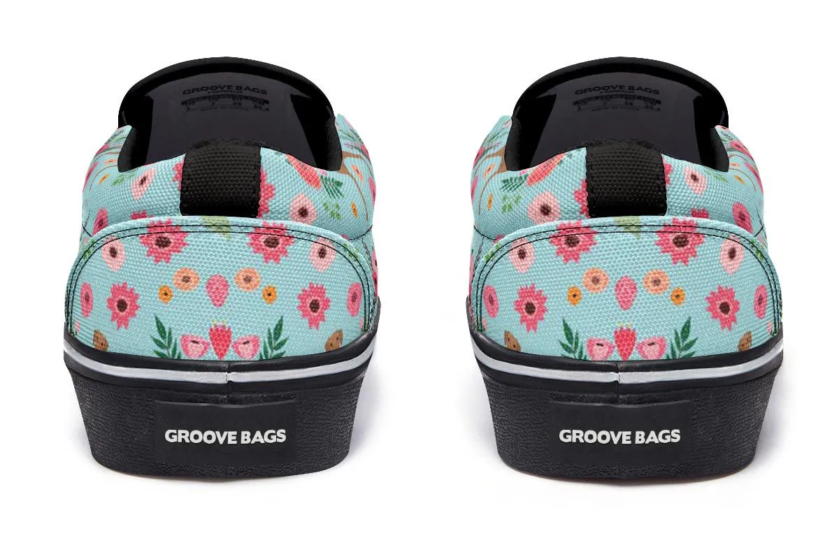 Vizsla Flower Slip-On Shoes