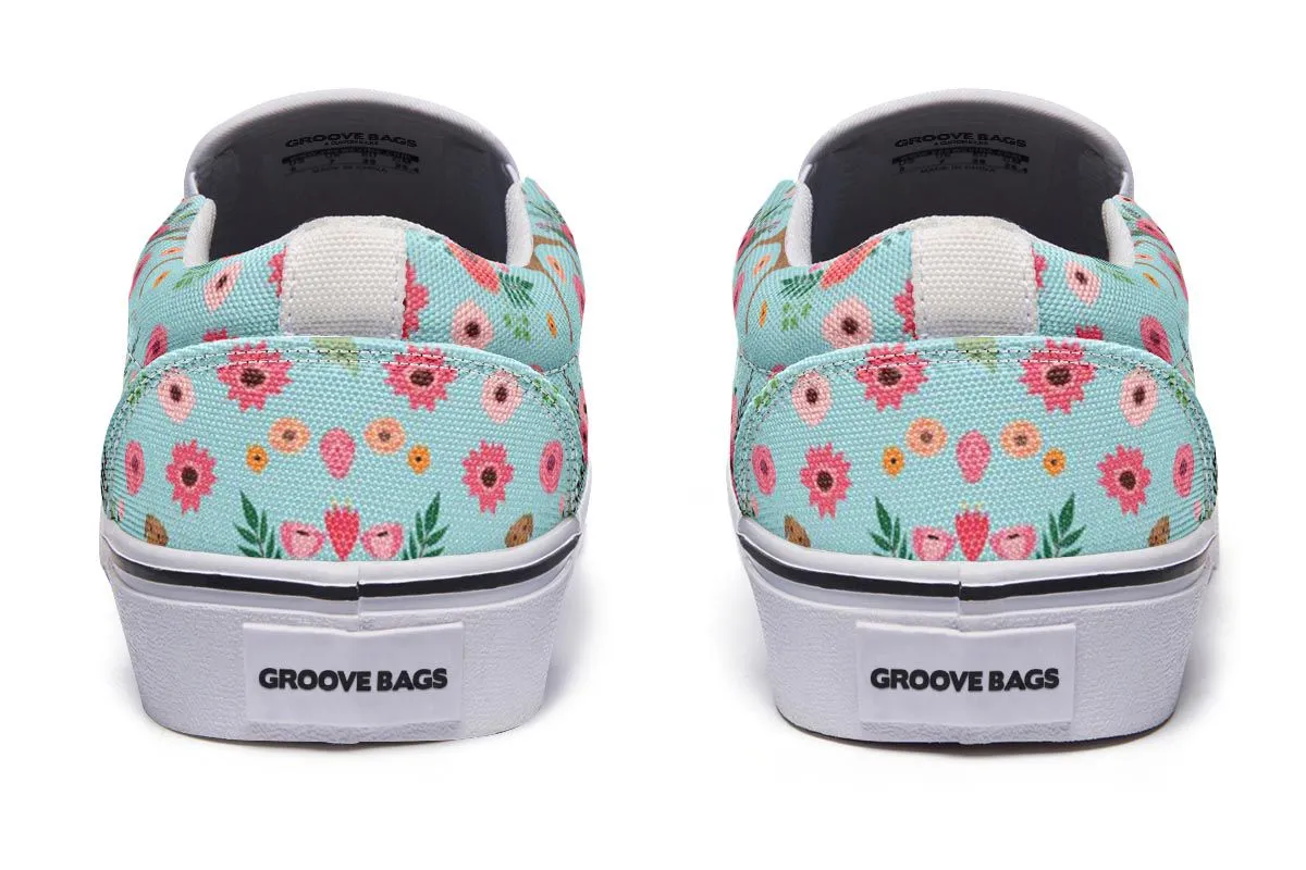 Vizsla Flower Slip-On Shoes