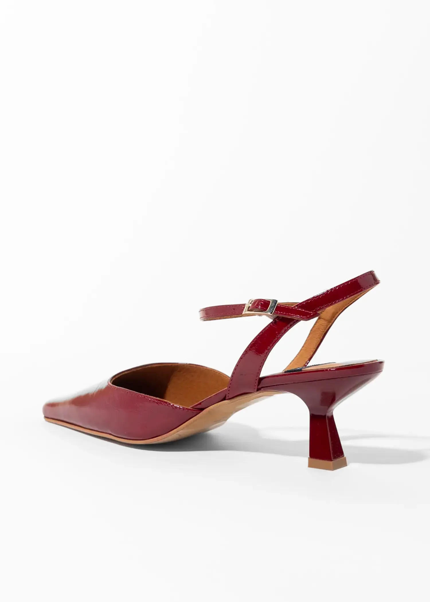 Wilna Kitten Heel
