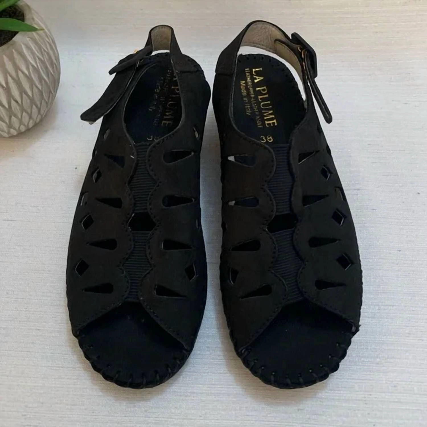 Women's Brady Sandals In Black Leather
