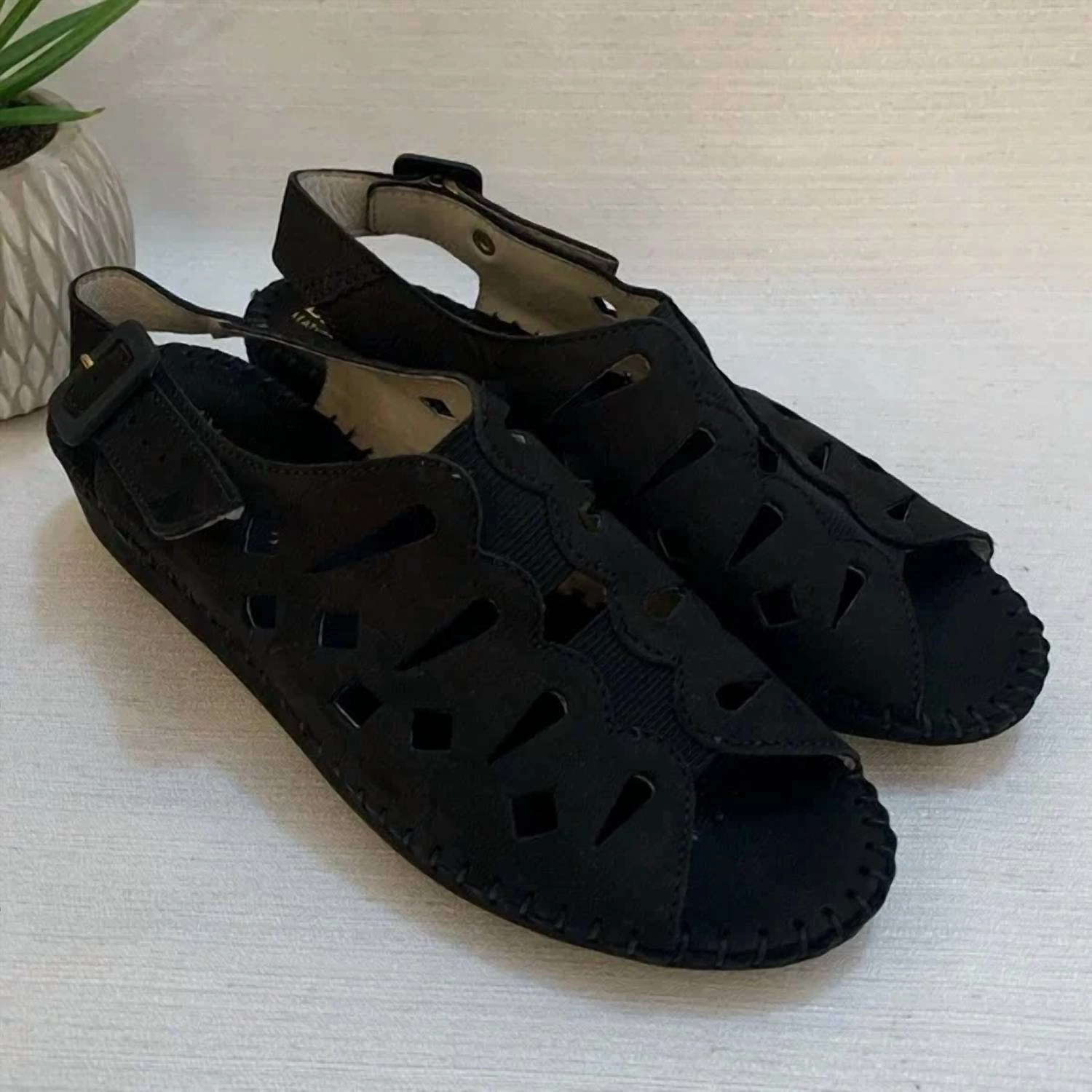 Women's Brady Sandals In Black Leather