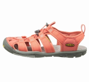 Women's Clearwater Cnx Sandal In Hot Coral