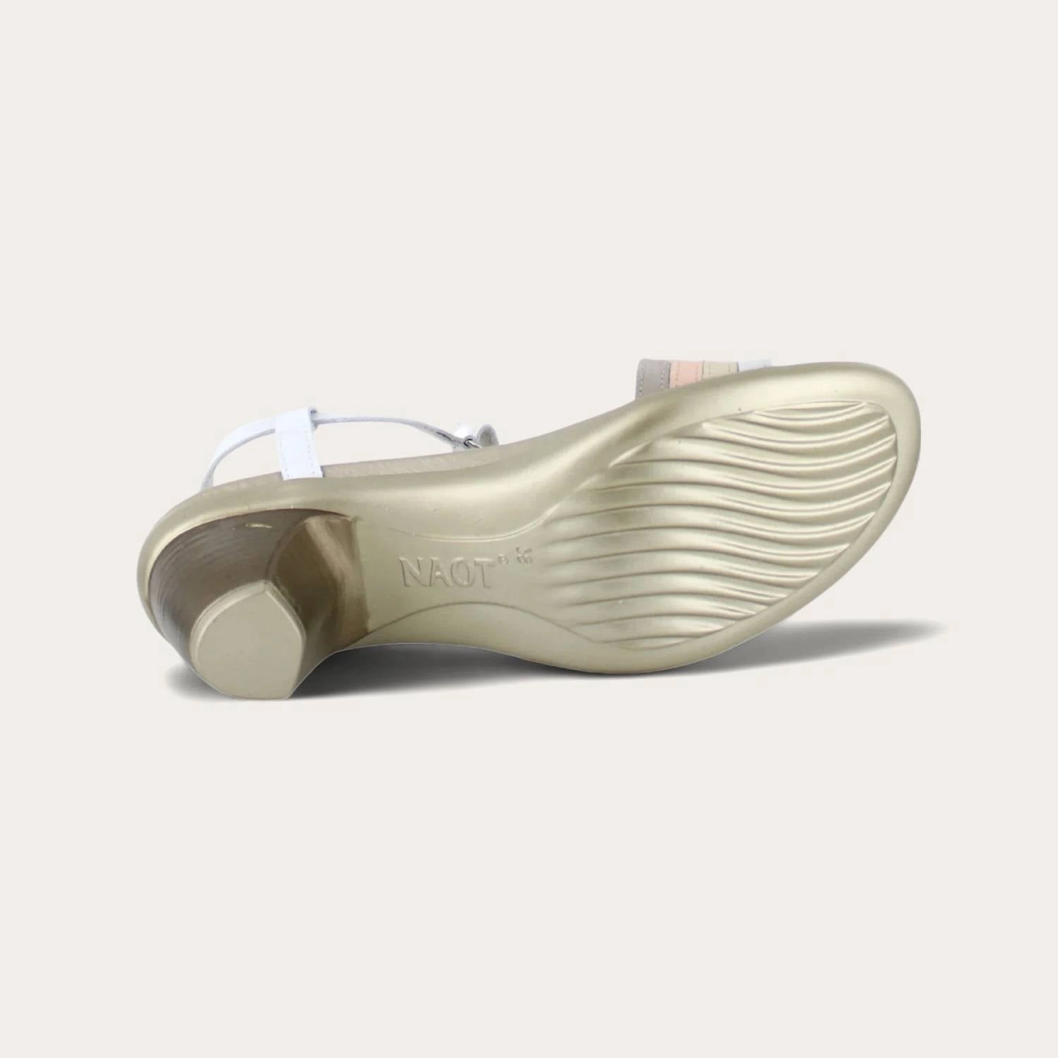 Women's Current Sandals - Medium In Silver/gold/white