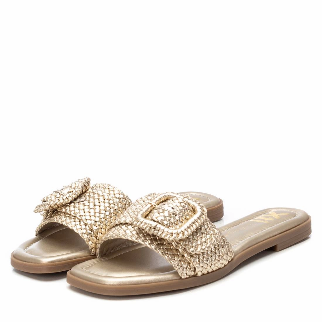Women's Flat Sandals By XTI