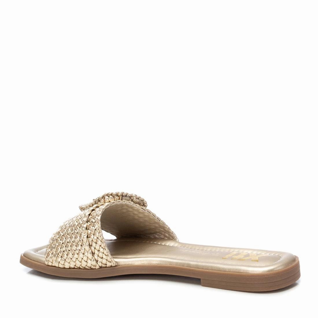 Women's Flat Sandals By XTI