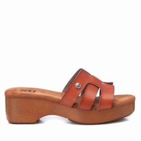 Women's Slip On Platform Sandals In Camel