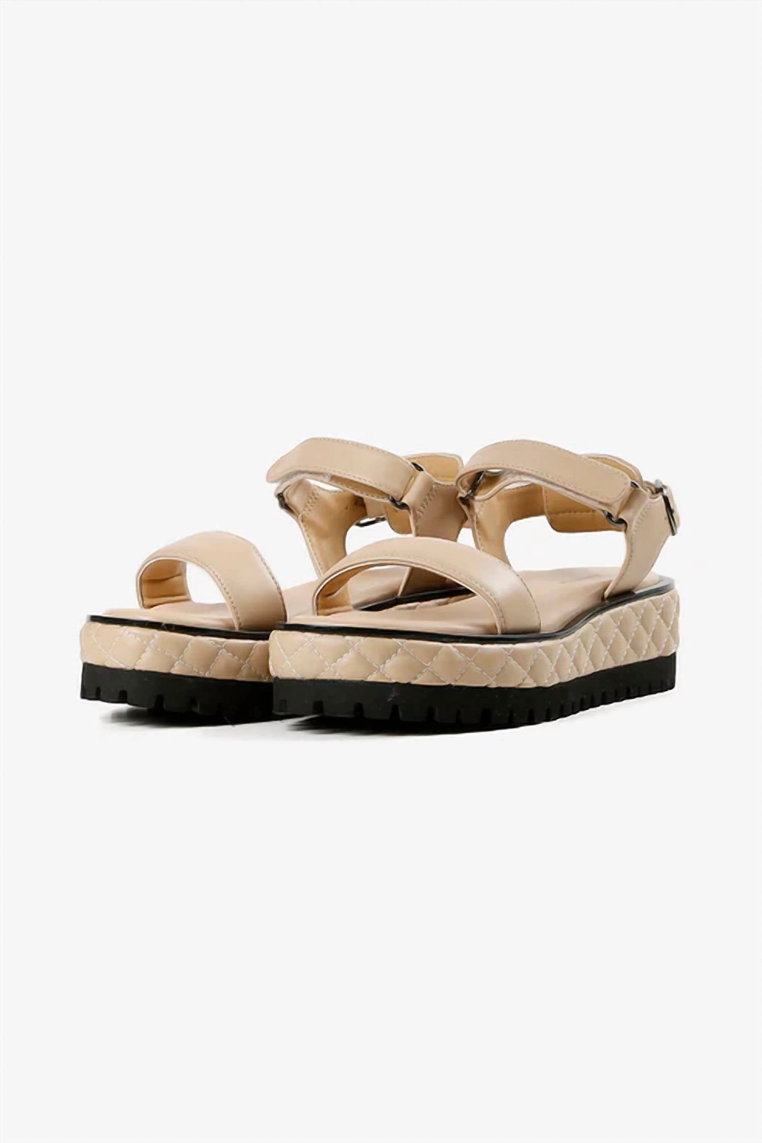 Womens Quilted Vel Sandals In Nude