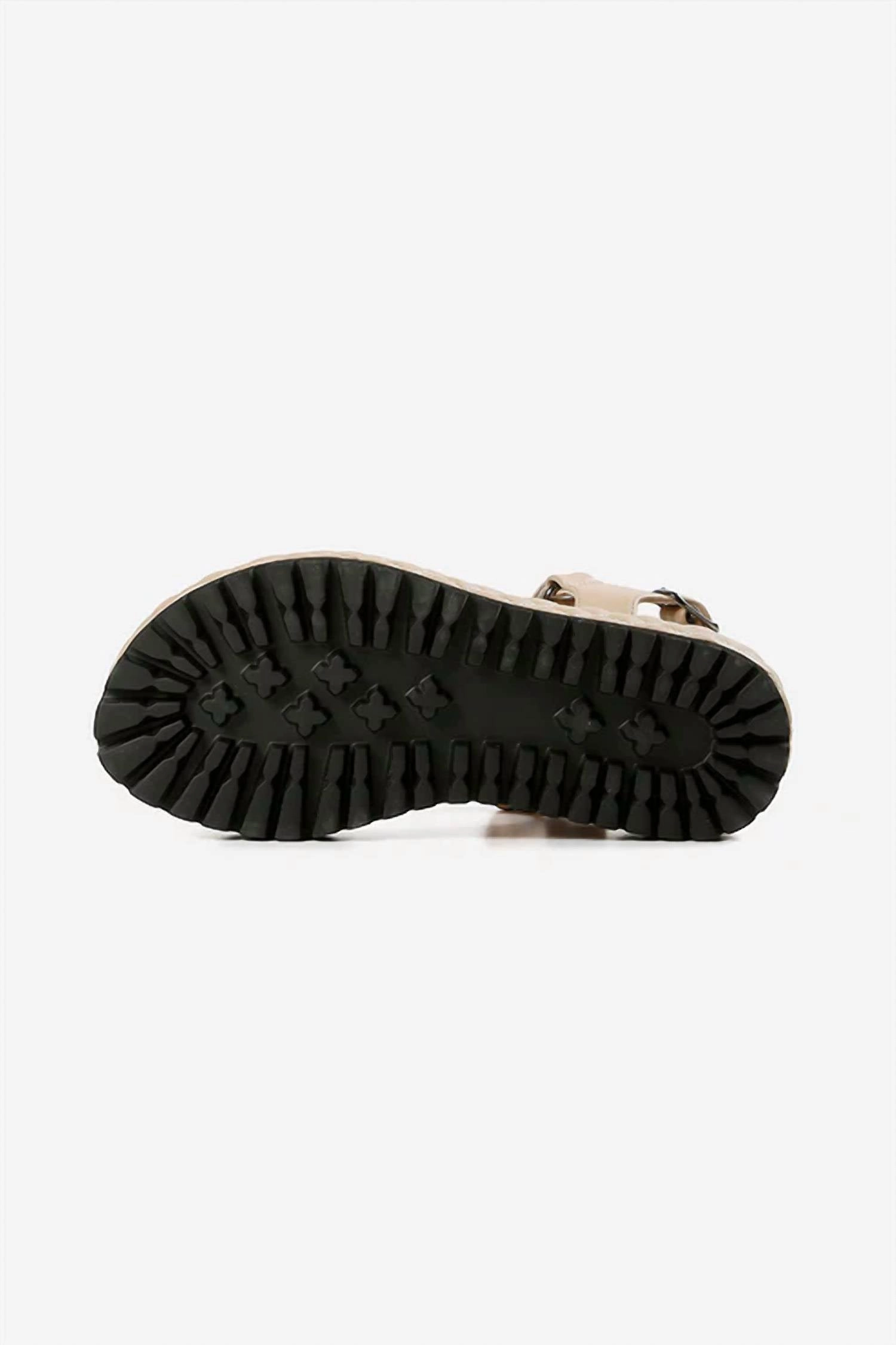 Womens Quilted Vel Sandals In Nude