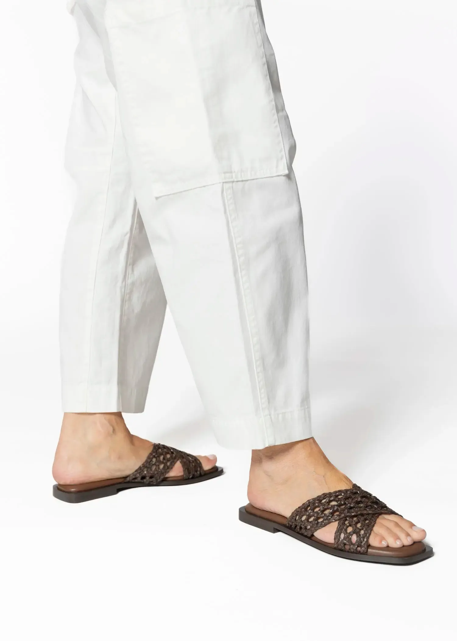 Woven Crossband Sandal